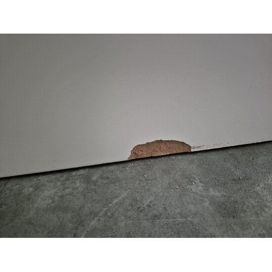 123kast Showmodel Vakkenkast Kingbridge - 200x35/45x262(H) cm - onderkast 100cm hoog - NCS S 0505-R