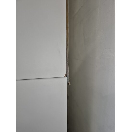 123kast Showmodel Vakkenkast Kingbridge - 200x35/45x262(H) cm - onderkast 100cm hoog - NCS S 0505-R