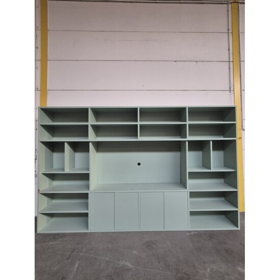 123kast  Voorraad (Beschadigd)  TV-vakkenkast Winterberg 04 - 400x40x250H cm  -  kleur NCS S 3010 G 10Y