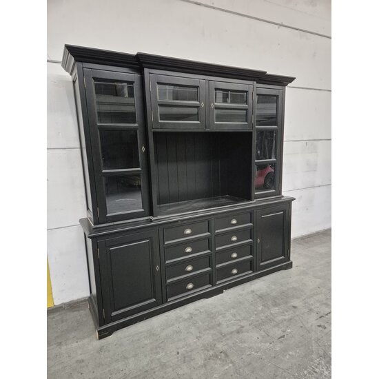 123kast  Showmodel (beschadigd) Buffetkast San Pietro - 235x55x225H cm - 4 vitrine scharnierdeuren - tv vak - 8 grote soft close lades - 2 dichte scharnierdeuren
