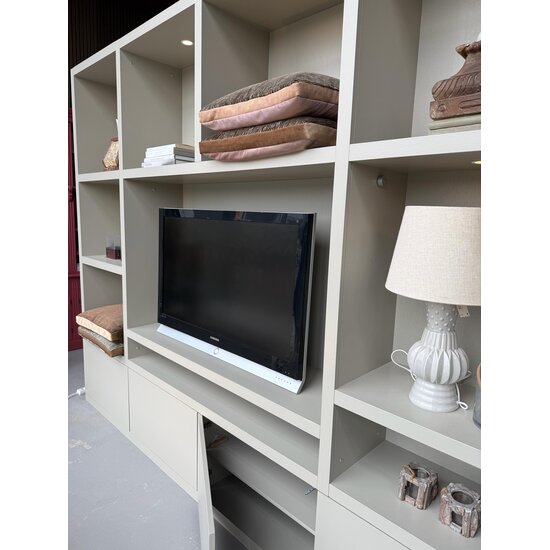 123kast Showmodel TV Vakkenkast Jose - NCS 3005Y20R Eiken