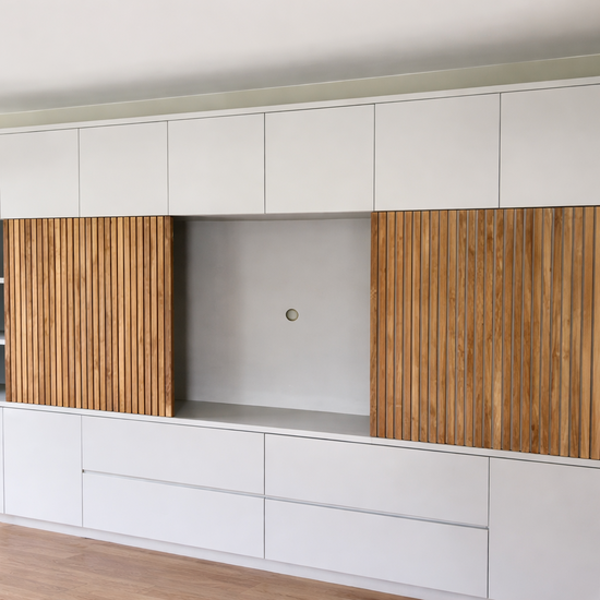 123kast  TV Vakkenkast/tv-kast Winterberg - 400x40x240H cm - cinewall - tv vak - met schuifdeuren - 12 push to open deuren - 4 greeploze soft close lades - strak design - demontabel - 3cm plankdikte