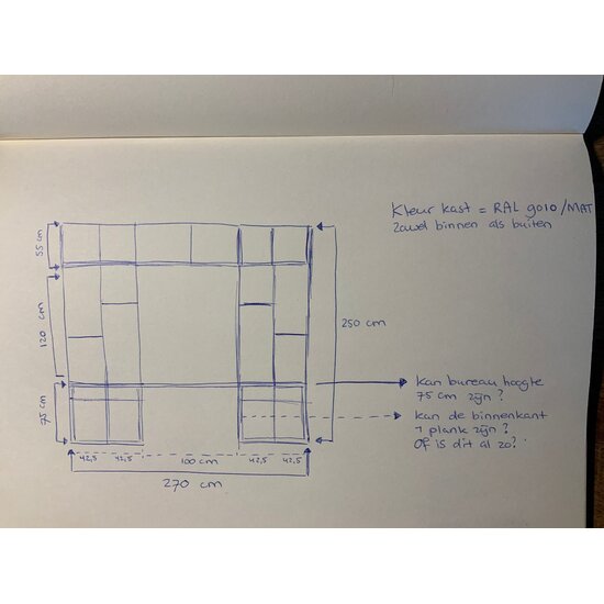 123kast Maatwerk Bureau vakkenkast Chauny  (zoals schets)– 270 x 40 x 250H cm - Bureaublad met een diepte van 65 cm - Deurtjes in onderkast zonder verticale plank - RAL 9010