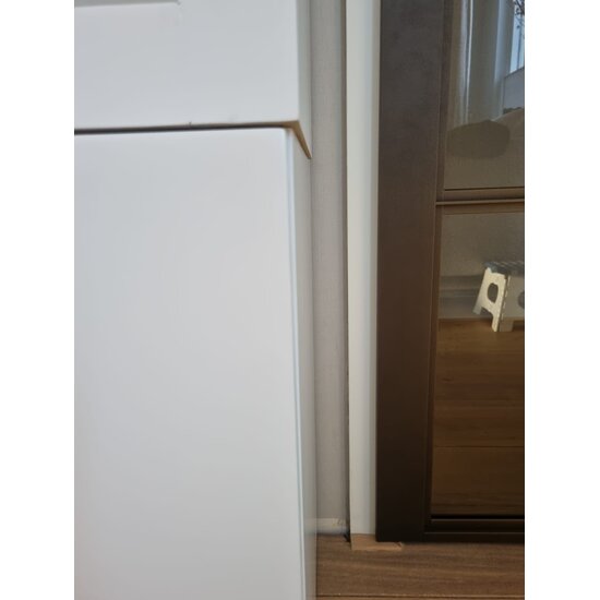 123kast showmodel  tv vakkenkast Jose - 300x40x240H cm - RAL 9016