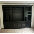 123kast Showmodel Victoria aangepast 300x40x240H cm - verstelbare planken - RAL 9005