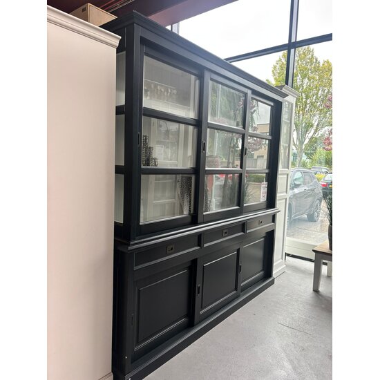 123kast Showmodel buffetkast Miami Beach - 200x53x218H cm - 2 vitrine schuifdeuren - 2 lades - 2 dichte schuifdeuren - glazen zijkanten - RAL 7021