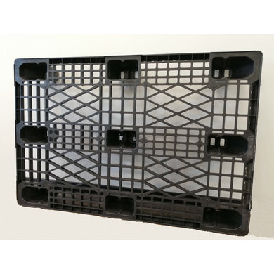 Palete de plástico 1200x800x130mm - 9 tacos- topo perfurado - Usada