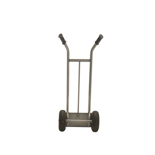 Carrinho de mão Matador NST-100-L, rodízios com enchimento de ar, pá fixa, 425x148mm