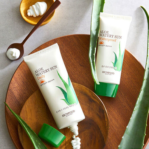 Skinfood Aloe Watery Sun Water Proof SPF50+ PA+++ Skinfood Aloe Watery Sun Water Proof SPF50+ PA+++