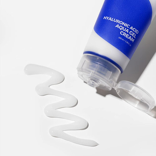 Isntree Hyaluronic Acid Aqua Gel Cream Isntree Hyaluronic Acid Aqua Gel Cream