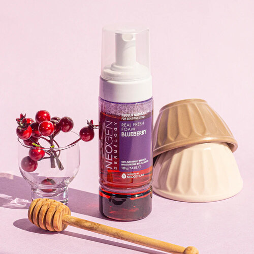 Neogen Dermalogy - Real Fresh Foam Blueberry Neogen Dermalogy - Real Fresh Foam Blueberry