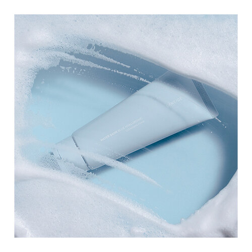 Laneige Water Bank Blue Hyaluronic Cleansing Foam Laneige Water Bank Blue Hyaluronic Cleansing Foam