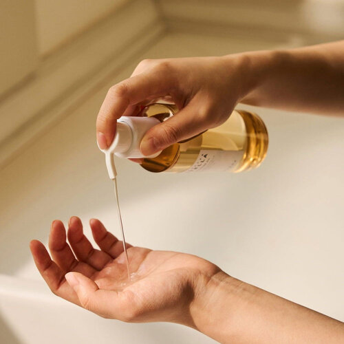 SKIN1004 Madagascar Centella Light Cleansing Oil SKIN1004 Madagascar Centella Light Cleansing Oil