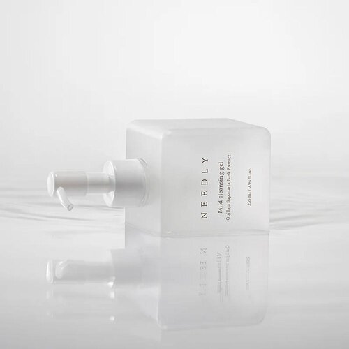 Needly Mild Cleansing Gel Needly Mild Cleansing Gel