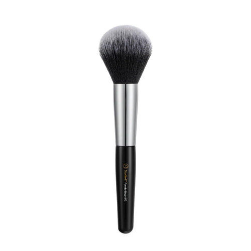 Studio 17 Powder Brush 812