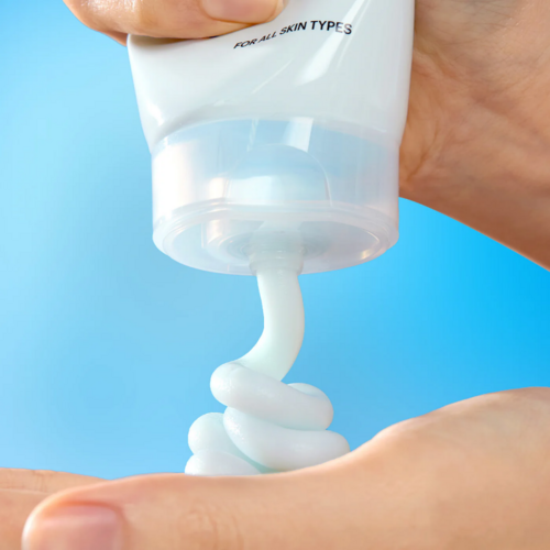 Torriden DIVE-IN Low Molecular Hyaluronic Acid Cleansing Foam Torriden DIVE-IN Low Molecular Hyaluronic Acid Cleansing Foam