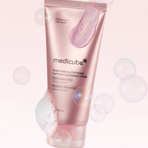Medicube PDRN Pink Glutathione Capsule Cleansing Foam Medicube PDRN Pink Glutathione Capsule Cleansing Foam