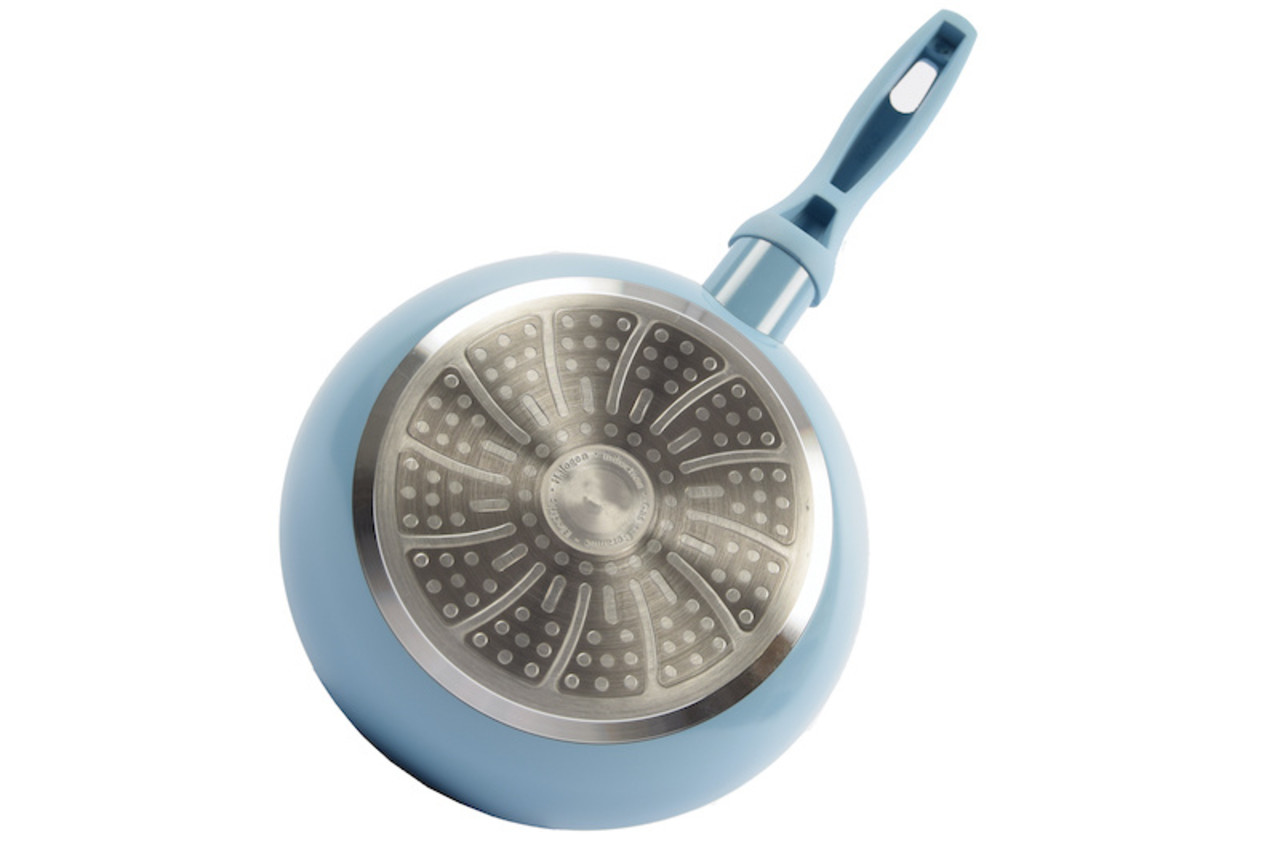 Discountershop Duurzame Anti-aanbak Koekenpan - Keramiek En Rvs - 24 cm - Licht Blauw Discountershop Duurzame Anti-aanbak Koekenpan - Keramiek En Rvs - 24 cm - Licht Blauw