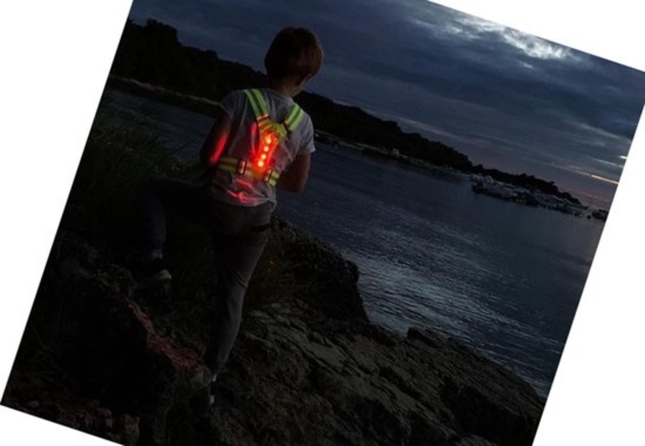 Discountershop Cheap Discountershop Reflective running vest - Running - Led Vest - Running accessory Discountershop Cheap Discountershop Reflective running vest - Running - Led Vest - Running accessory