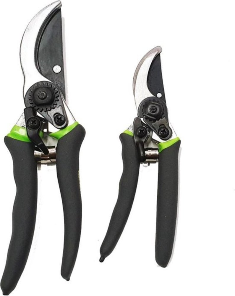 Merkloos Handige Tuinset 6 delig - 2 Snoeischaren - Hark - schep - schoffel - Telescopische Hark 63-90Cm Merkloos Handige Tuinset 6 delig - 2 Snoeischaren - Hark - schep - schoffel - Telescopische Hark 63-90Cm