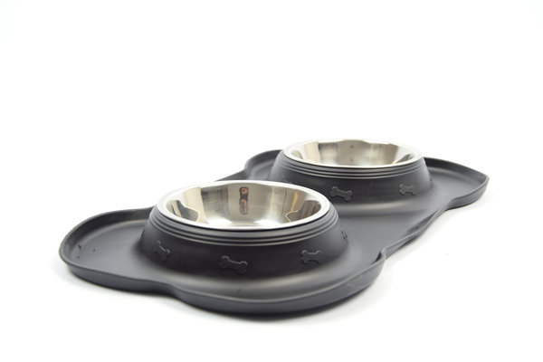 Discountershop Double Dog Food Bowl Stainless Steel 46x27x4 cm - Pet Drinking Bowl set with Silicone Placemat Discountershop Double Dog Food Bowl Stainless Steel 46x27x4 cm - Pet Drinking Bowl set with Silicone Placemat