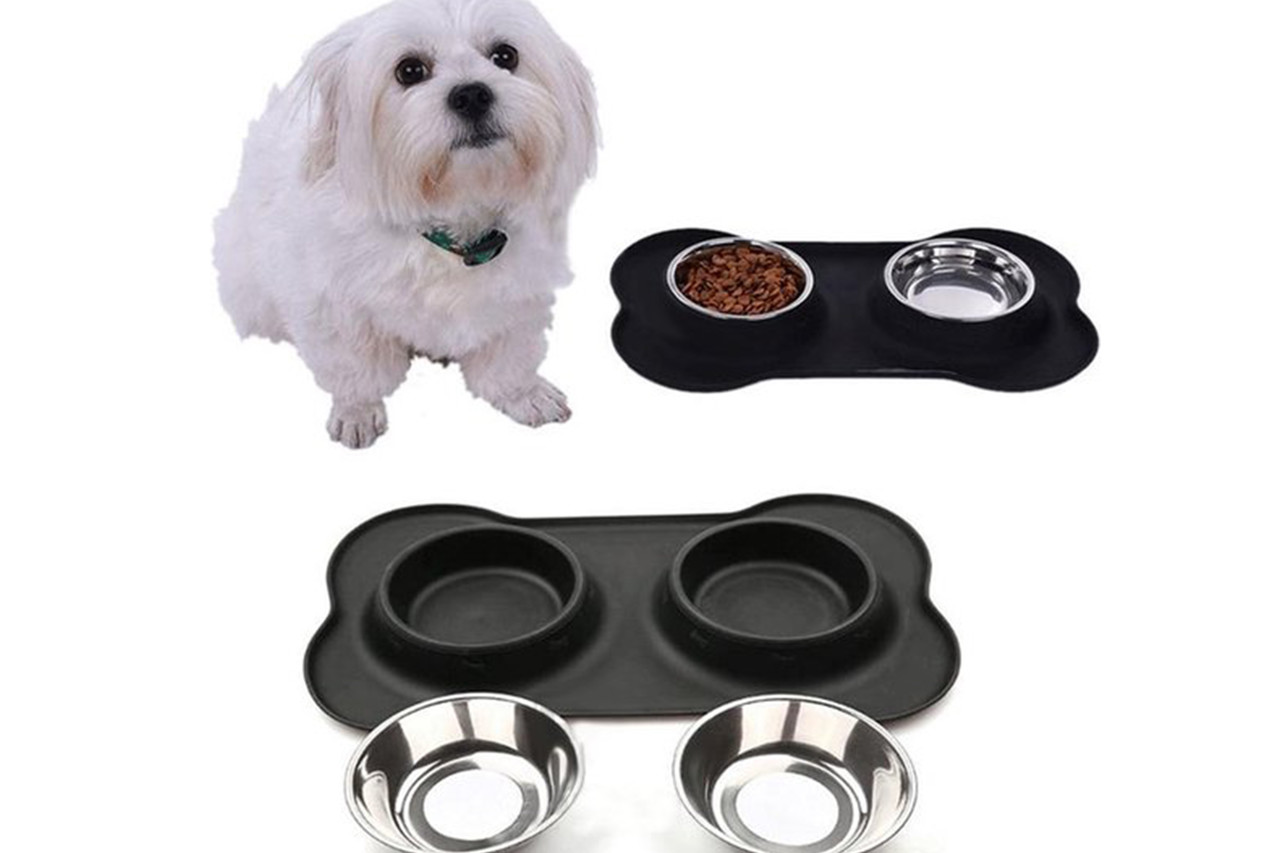 Discountershop Double Dog Food Bowl Stainless Steel 46x27x4 cm - Pet Drinking Bowl set with Silicone Placemat Discountershop Double Dog Food Bowl Stainless Steel 46x27x4 cm - Pet Drinking Bowl set with Silicone Placemat