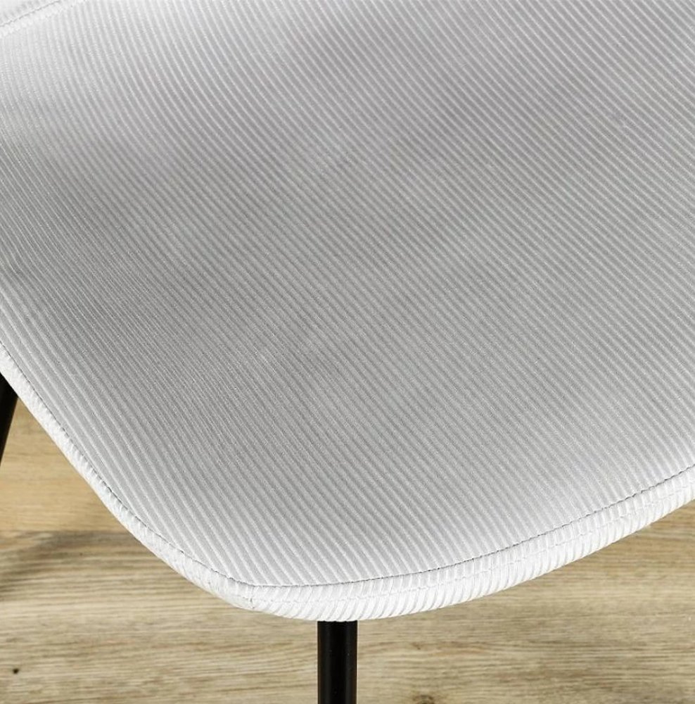 Merkloos Dining room chairs Bucket chair corduroy - Light gray Velvet dining room chair - Velvet chair Velvet chairs - Dining room chairs - Dining table chairs Merkloos Dining room chairs Bucket chair corduroy - Light gray Velvet dining room chair - Velvet chair Velvet chairs - Dining room chairs - Dining table chairs