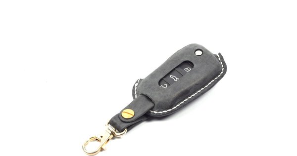 4 East Handmade Volkswagen Key Cover | Leather key case | protective case | car key 4 East Handmade Volkswagen Key Cover | Leather key case | protective case | car key