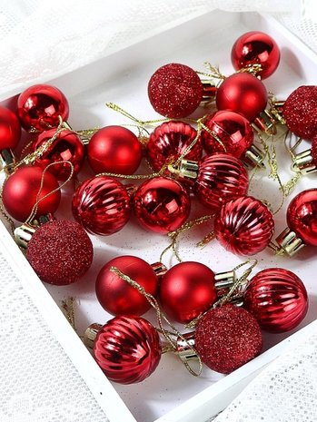 Discountershop Kerstballen rond 94 stuks | Kerstbal in verschillende maten.