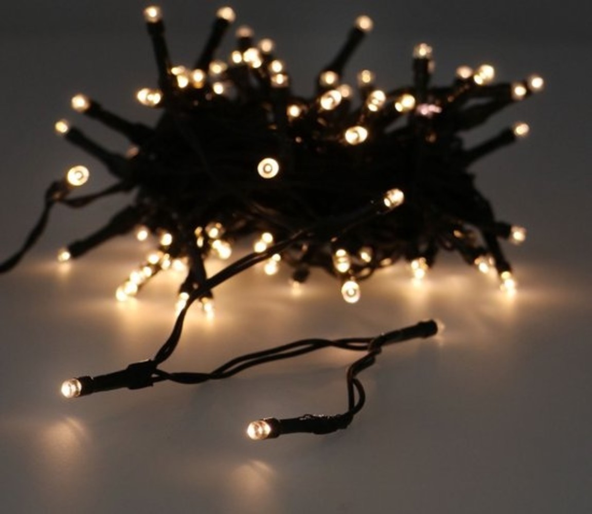 Discountershop Kerstbomen Kerstboomverlichting - 450 cm - warm wit - 768 lichtpunten - 64 Knipperende lichten Discountershop Kerstbomen Kerstboomverlichting - 450 cm - warm wit - 768 lichtpunten - 64 Knipperende lichten