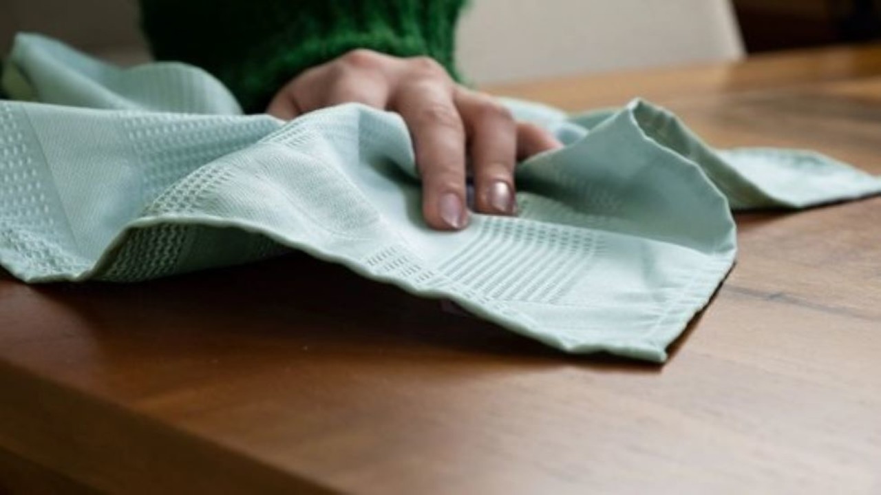 Discountershop Set of 8 Professional Polishing Cloth streak-free| Glass cloth | glassware | Polishing cloth | 42x68cm Discountershop Set of 8 Professional Polishing Cloth streak-free| Glass cloth | glassware | Polishing cloth | 42x68cm