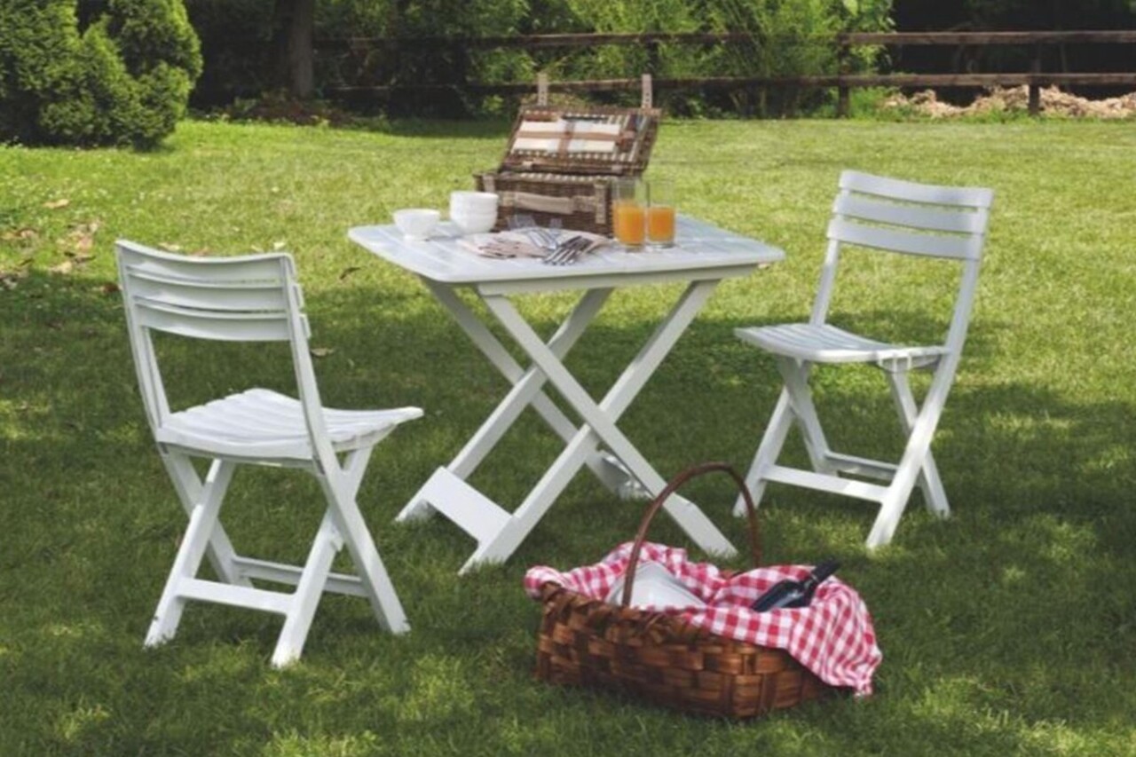 Merkloos 3x Robuuste kunststof klapstoel | Wit | Opvouwbaar stoel | 46 cm x 41 cm x 78 cm Merkloos 3x Robuuste kunststof klapstoel | Wit | Opvouwbaar stoel | 46 cm x 41 cm x 78 cm