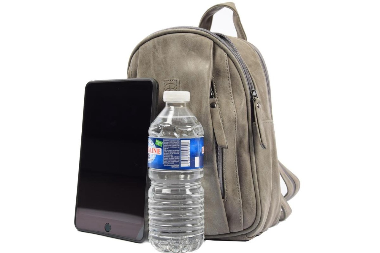 Bicky Bernard  Bicky Bernard Rugzak 7 Litre - Schoudertas - Crossbodytas - tassen - tassen dames - tassen kopen - tassen hengsel - tassen - Dames tas - handtas - handtassen - handtas dames - handtassen dames - handtas Bicky Bernard  Bicky Bernard Rugzak 7 Litre - Schoudertas - Crossbodytas - tassen - tassen dames - tassen kopen - tassen hengsel - tassen - Dames tas - handtas - handtassen - handtas dames - handtassen dames - handtas