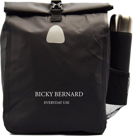 Bicky Bernard  Enkele Fietstas | Rugzak | Oersterk 100% Waterdicht | Fietstas, Schoudertas in 1 | 21 Liter Enkele fietstas 21 Litre - fietstas schoudertas - schoudertas fietstas - Fietstas enkel 21 Litre - Fietstas enkel zwart Bicky Bernard  Enkele Fietstas | Rugzak | Oersterk 100% Waterdicht | Fietstas, Schoudertas in 1 | 21 Liter Enkele fietstas 21 Litre - fietstas schoudertas - schoudertas fietstas - Fietstas enkel 21 Litre - Fietstas enkel zwart