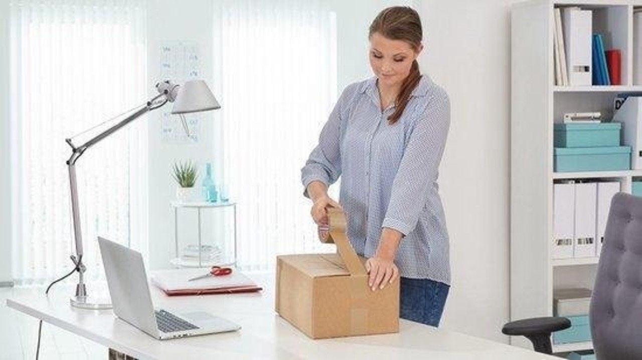 Tesa 3 Rollen verpakkingstape bruin 50 mm x 66 meter - Handig en knutselen - VERPAKKINGSTAPE TESA 64014 50MMX66M BRUIN 3 STUKs Tesa 3 Rollen verpakkingstape bruin 50 mm x 66 meter - Handig en knutselen - VERPAKKINGSTAPE TESA 64014 50MMX66M BRUIN 3 STUKs