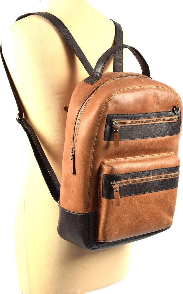 4 East 4East Leren Laptop Rugtas - 12,2 inch - Cognac 4 East 4East Leren Laptop Rugtas - 12,2 inch - Cognac