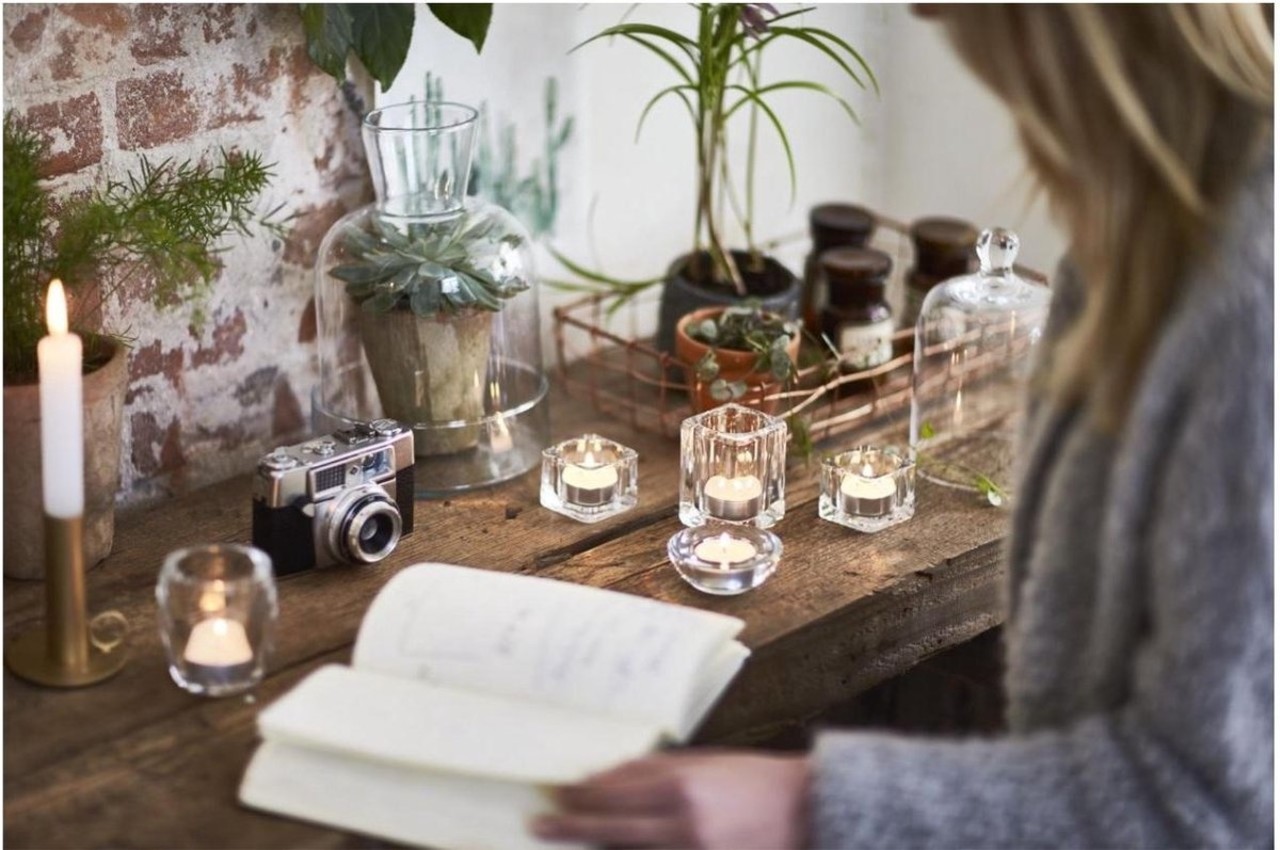 Merkloos Tea lights with 8 burning hours - Tea lights - Glitter tea lights - 8 Tea lights Glitter Merkloos Tea lights with 8 burning hours - Tea lights - Glitter tea lights - 8 Tea lights Glitter