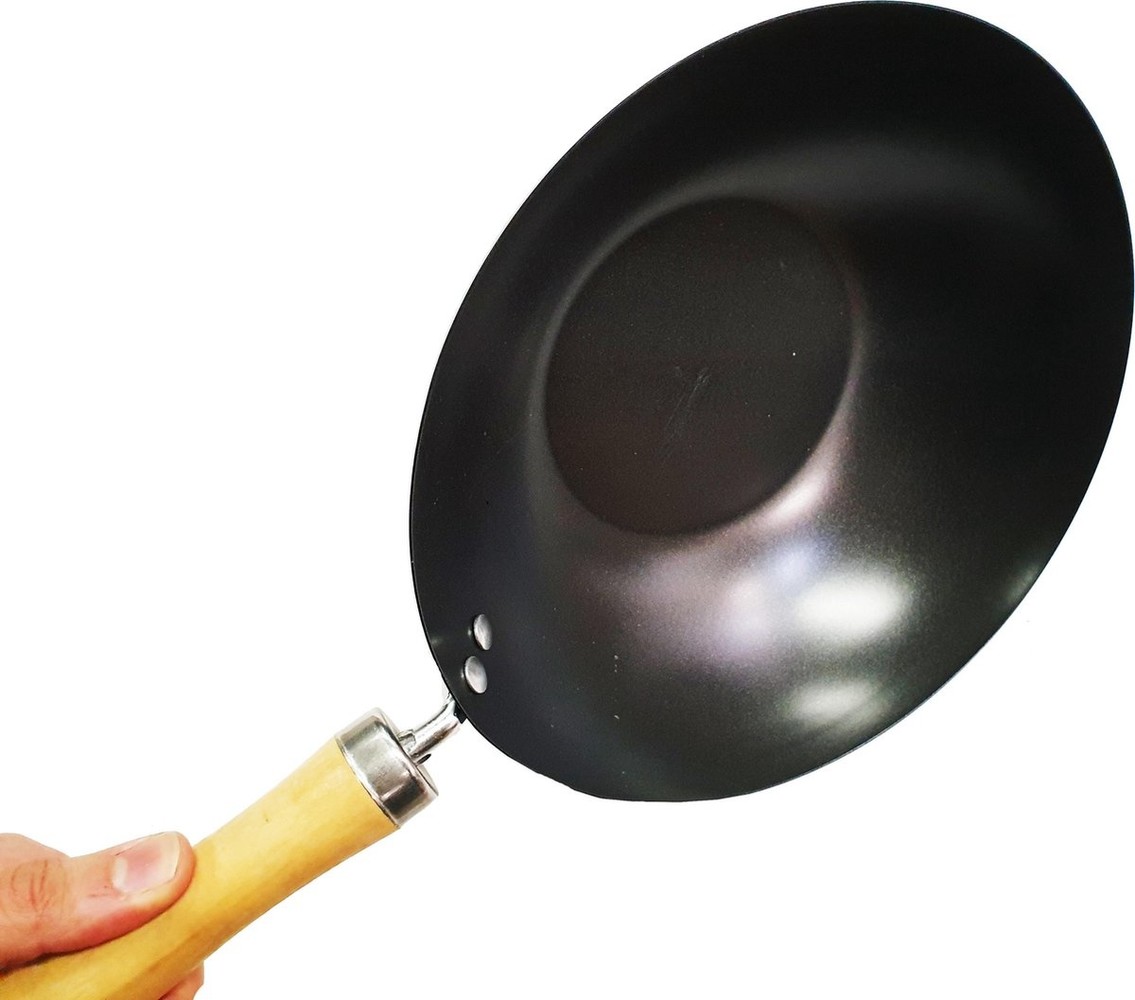 Merkloos Kitchen pan Non-stick coating - wok pan - wooden handle - non-stick - Ø 30 cm - Wok 30 cm wooden handle Merkloos Kitchen pan Non-stick coating - wok pan - wooden handle - non-stick - Ø 30 cm - Wok 30 cm wooden handle