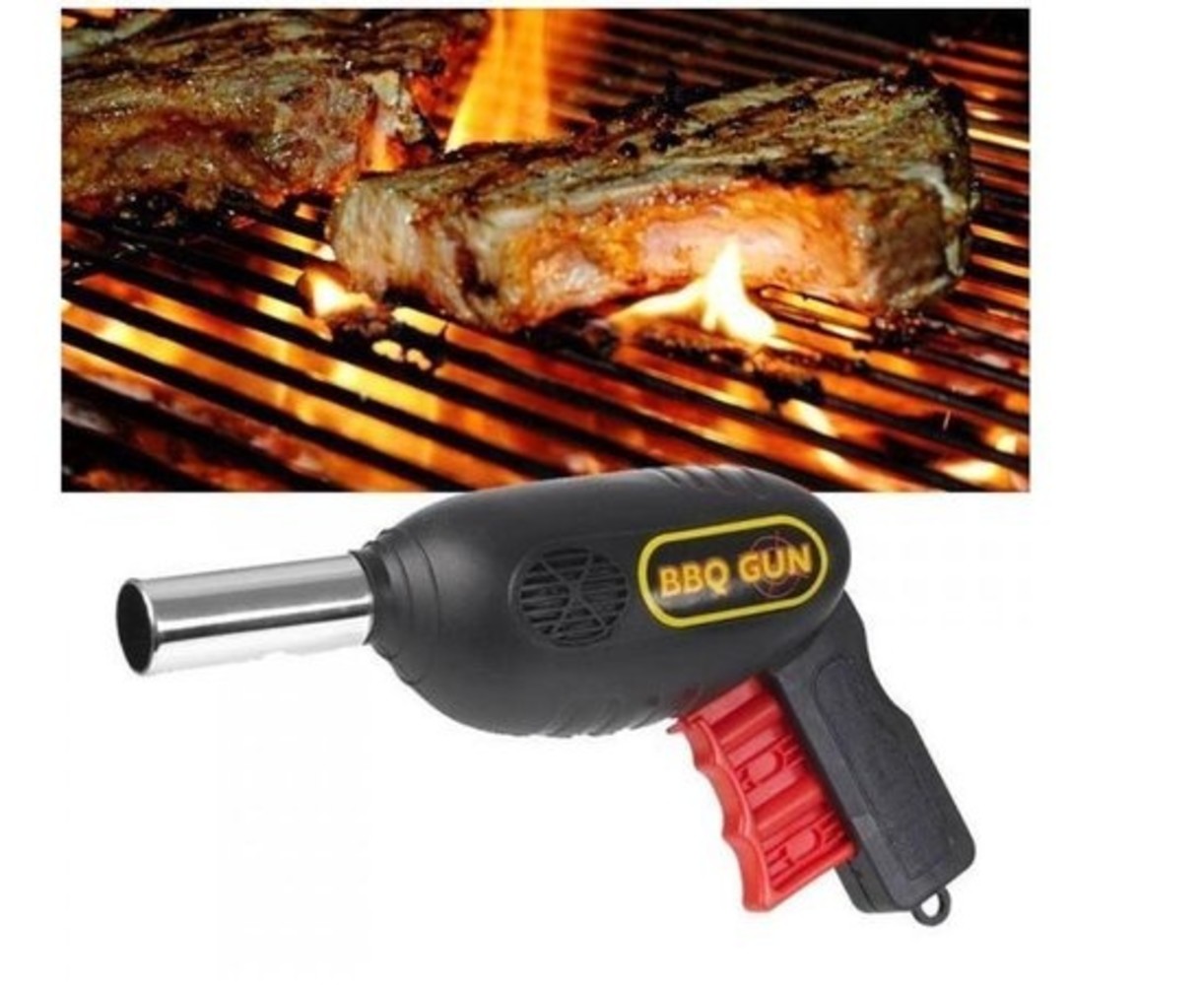 Merkloos Charcoal starter with Barbecue starter gun - Metal - 17x27.5cm - Pay attention! Gun is not a lighter! Merkloos Charcoal starter with Barbecue starter gun - Metal - 17x27.5cm - Pay attention! Gun is not a lighter!