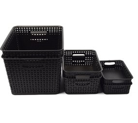 Merkloos 6-Pack Mix Black Plastic Woven Rattan Storage Basket Desktop Baskets Plastic Fruit Basket - Organizer - Storage Baskets Merkloos 6-Pack Mix Black Plastic Woven Rattan Storage Basket Desktop Baskets Plastic Fruit Basket - Organizer - Storage Baskets