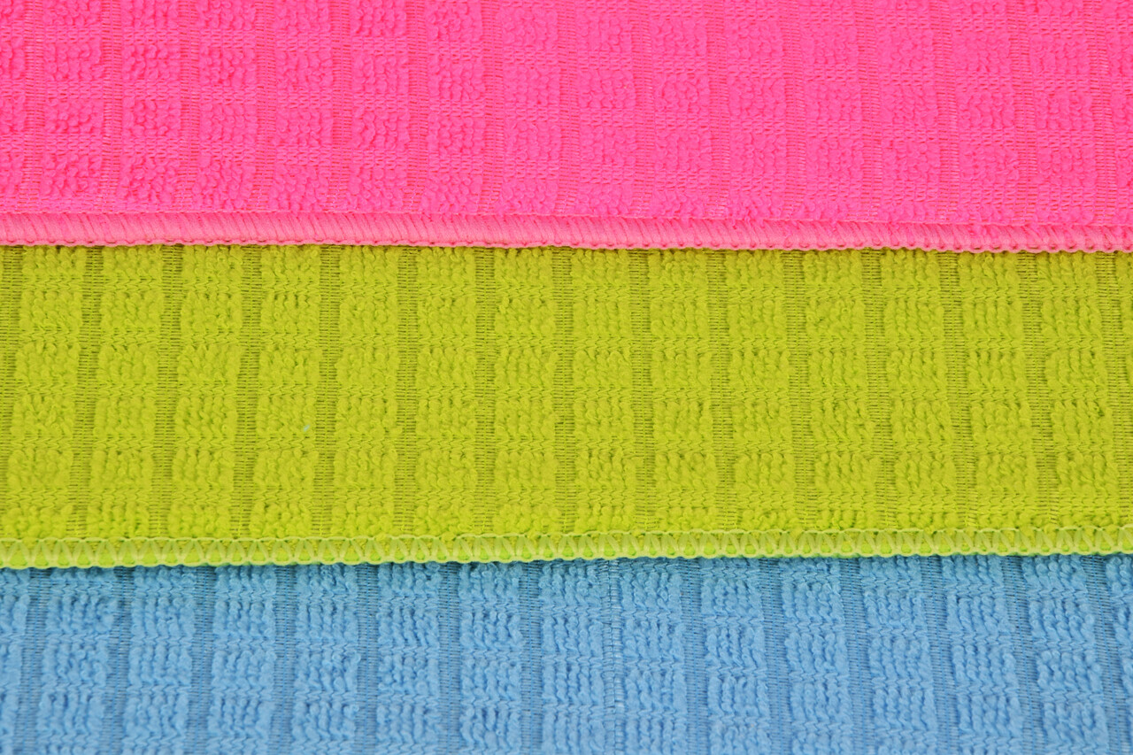 Discountershop Set van 3 Groene Schoonmaakdoeken: Eco-vriendelijk en Absorberend - 30x40 cm Discountershop Set van 3 Groene Schoonmaakdoeken: Eco-vriendelijk en Absorberend - 30x40 cm