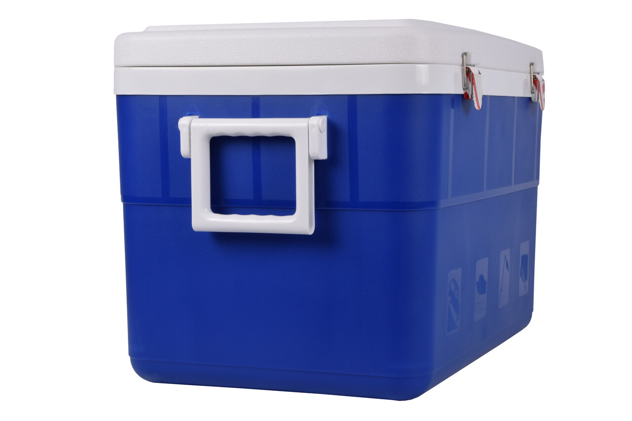 Merkloos Blauwe Draagbare Camping Koelbox - 45L - Kunststof - Inclusief Deksel - Met Handgrepen - Anti-slip - 50x38x39cm Merkloos Blauwe Draagbare Camping Koelbox - 45L - Kunststof - Inclusief Deksel - Met Handgrepen - Anti-slip - 50x38x39cm