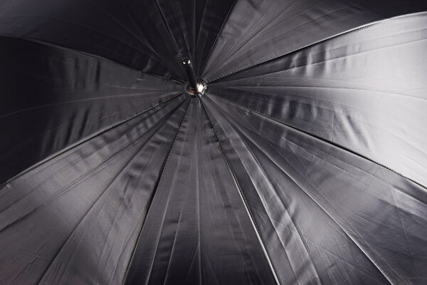 Impliva Paraplu | Stevige Paraplu | 112 cm | Limited Edition | Grote Paraplu | Zwarte | Automatische Paraplu | Voor Volwassenen | Windbestendige paraplu | Stijlvol en Extra Groot