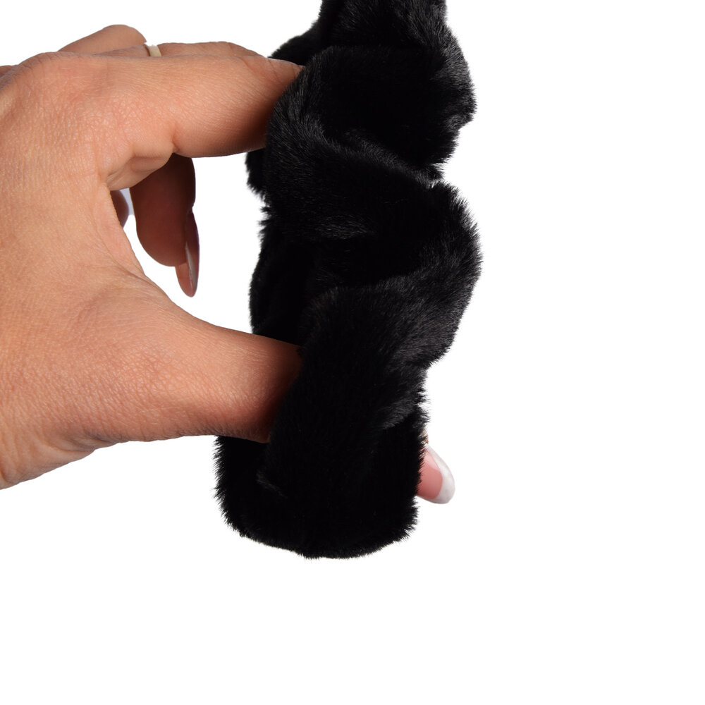 Discountershop Trendy Hair Scrunchies made of Soft Polyester | Black | 4x12 cm - Comfortable Scrunchies for Trendy Hairstyles Discountershop Trendy Hair Scrunchies made of Soft Polyester | Black | 4x12 cm - Comfortable Scrunchies for Trendy Hairstyles