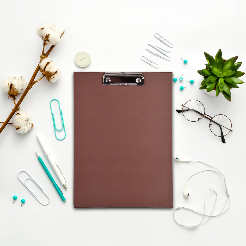 Discountershop Brown Clipboard - A4 Size - Waterproof - Suitable for Children, Office and Students - 32cmx23.50cm Discountershop Brown Clipboard - A4 Size - Waterproof - Suitable for Children, Office and Students - 32cmx23.50cm