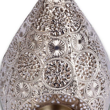 Discountershop Waxinelichthouders | Kaarsenhouders | Metalen | Kandelaar | zilverige | Theelichthouder | Lantaarn | 22cm*17.5cm Discountershop Waxinelichthouders | Kaarsenhouders | Metalen | Kandelaar | zilverige | Theelichthouder | Lantaarn | 22cm*17.5cm