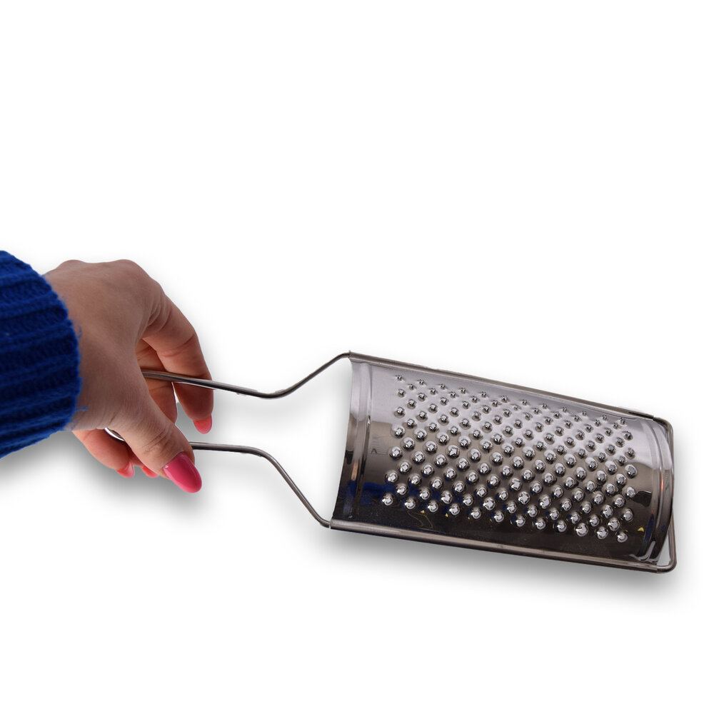 Discountershop Cheese grater | Mini cheese grater | kitchen grater | Cheese grater | Silver | Stainless steel | mini grater | 9cm*28cm | 122 grams Discountershop Cheese grater | Mini cheese grater | kitchen grater | Cheese grater | Silver | Stainless steel | mini grater | 9cm*28cm | 122 grams