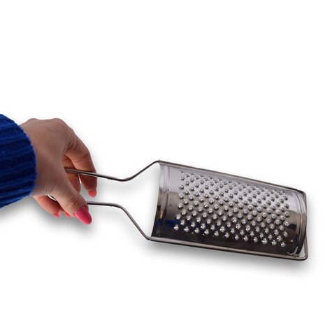 Discountershop Cheese grater | Mini cheese grater | kitchen grater | Cheese grater | Silver | Stainless steel | mini grater | 9cm*28cm | 122 grams Discountershop Cheese grater | Mini cheese grater | kitchen grater | Cheese grater | Silver | Stainless steel | mini grater | 9cm*28cm | 122 grams