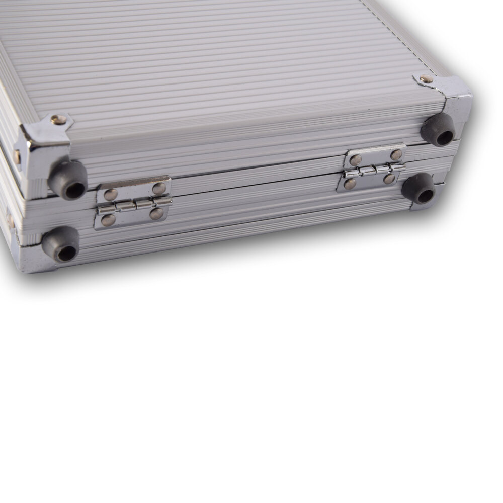 Discountershop Poker set | Poker chips | poker | with aluminum case | With 5 dice | 100 poker chips Discountershop Poker set | Poker chips | poker | with aluminum case | With 5 dice | 100 poker chips