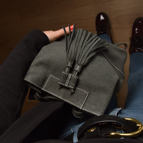 4 East Handtasje | Donker grijs | 21.5cm*20cm | Leren tas dames | Echte leer